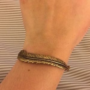 Feather Alex and ani